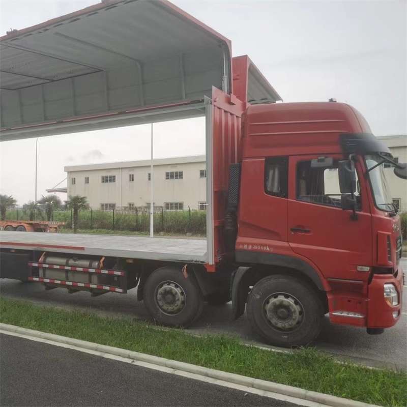 石棉县德格县进仓物流：专线直达的多元货运探索